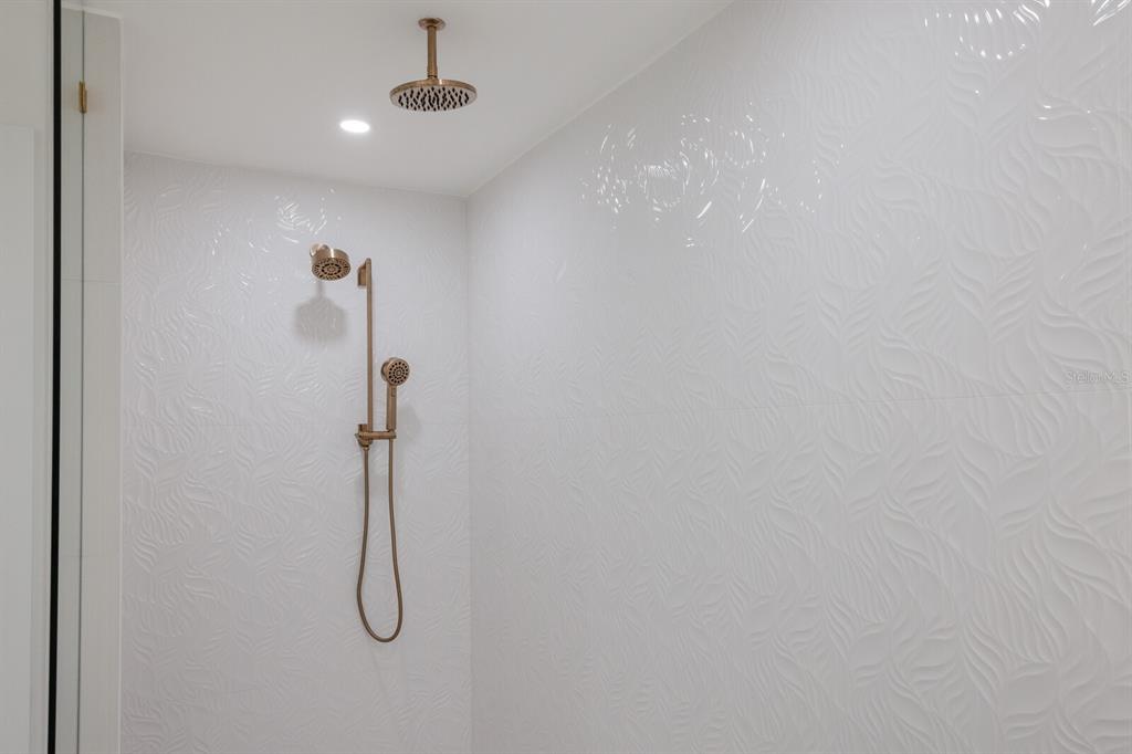 510 Putter Lane Longboat Key, FL 34228 - Photo 51 of 74