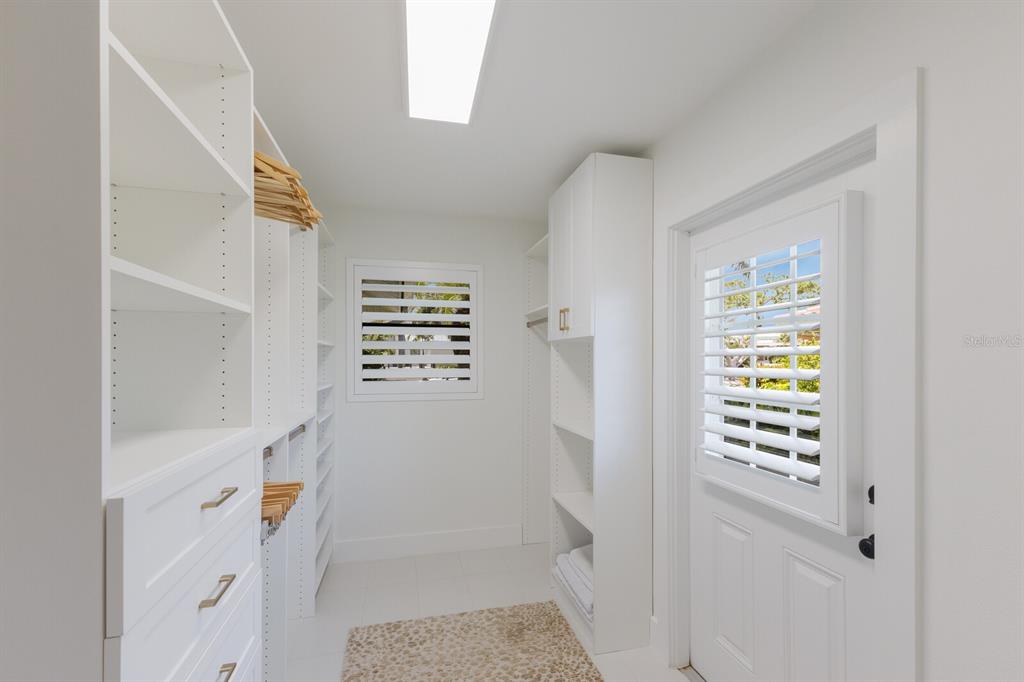 510 Putter Lane Longboat Key, FL 34228 - Photo 53 of 74