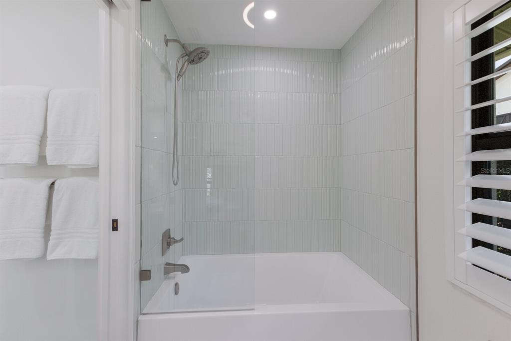 510 Putter Lane Longboat Key, FL 34228 - Photo 61 of 74