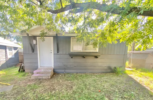 $184,900 | 2123 21st Street, Lubbock, TX 79411