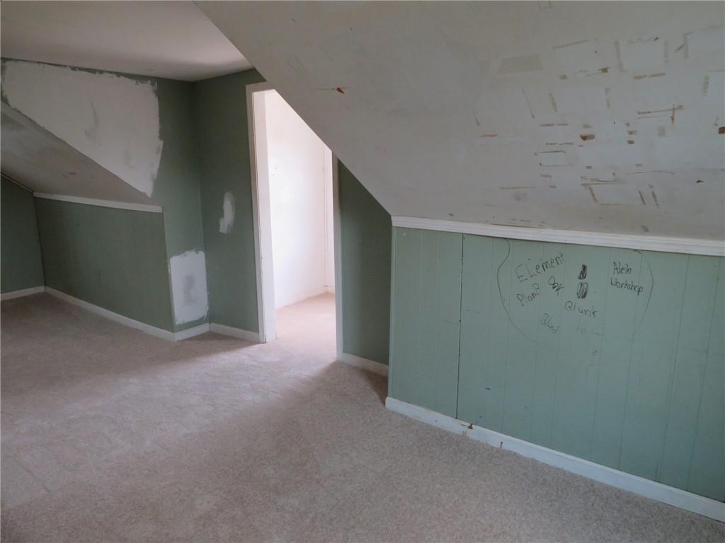 666 Ewing Street Washington, PA 15301 - Photo 11 of 22 a view of a garage