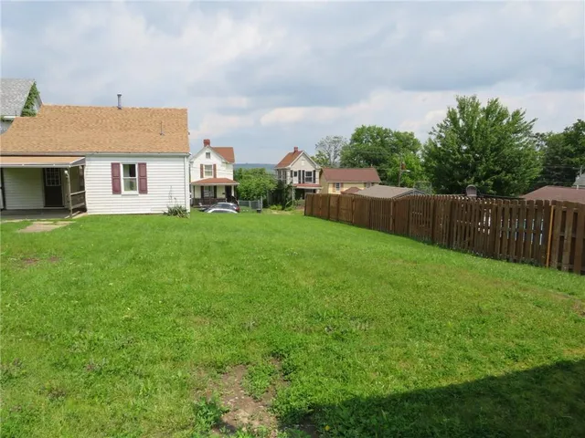 $49,900 | 666 Ewing Street, Washington, PA 15301