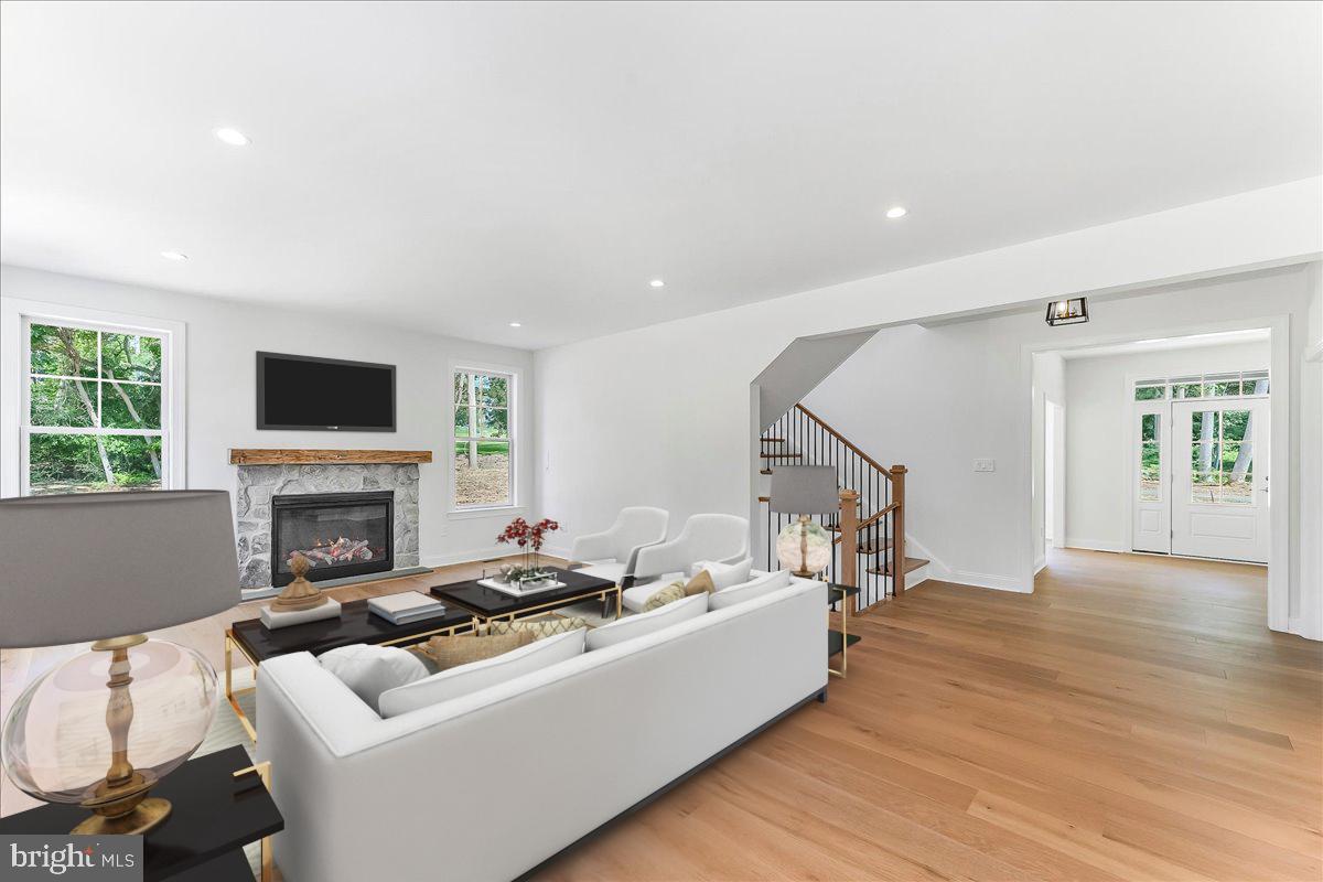 1260 Gradyville Road Glen Mills, PA 19342 - Photo 9 of 49 Great Room