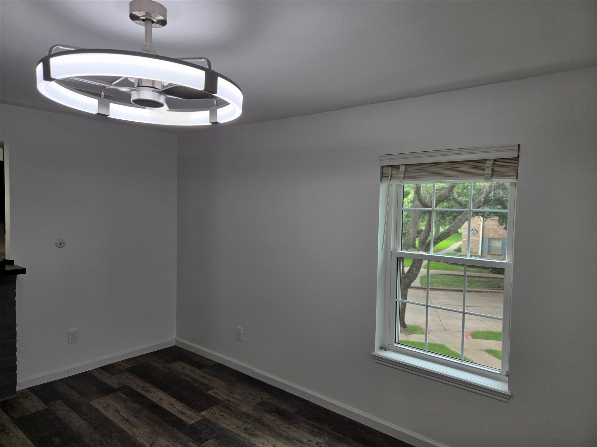 839 Wax Myrtle Lane, Unit A Houston, TX 77079 - Photo 6 of 32