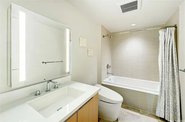 $2,800 | 1001 Queen Street, Unit 1107, Honolulu, HI 96814