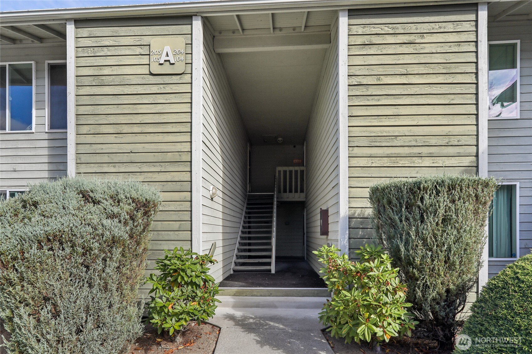 14401 Southeast Petrovitsky Road, Unit A203 Renton, WA 98058 - Photo 28 of 29