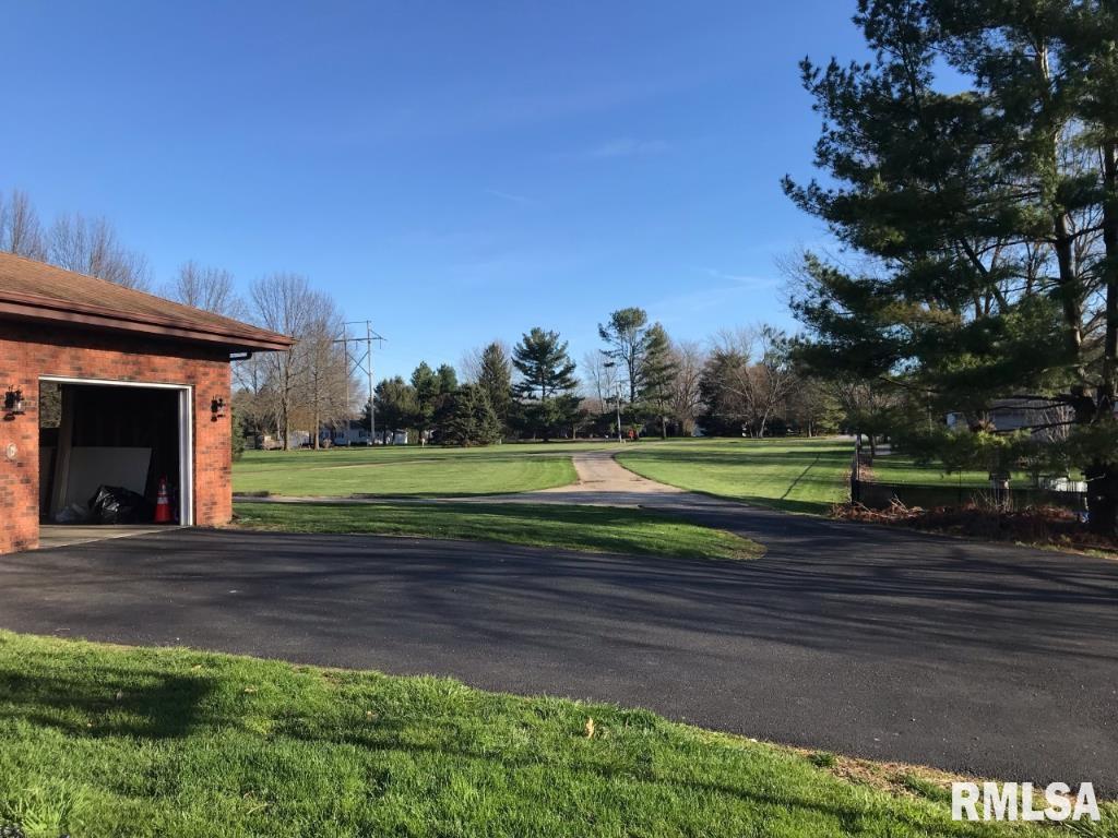 3721 Tuxhorn Road Springfield, IL 62712 - Photo 37 of 39