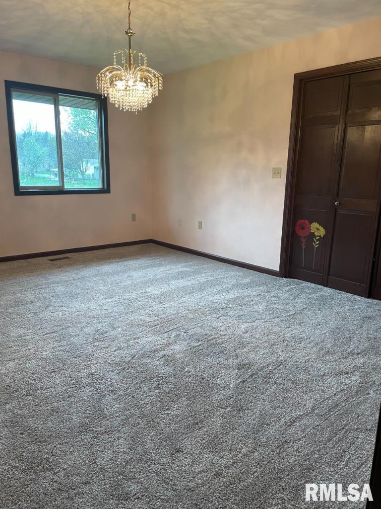 3721 Tuxhorn Road Springfield, IL 62712 - Photo 7 of 39