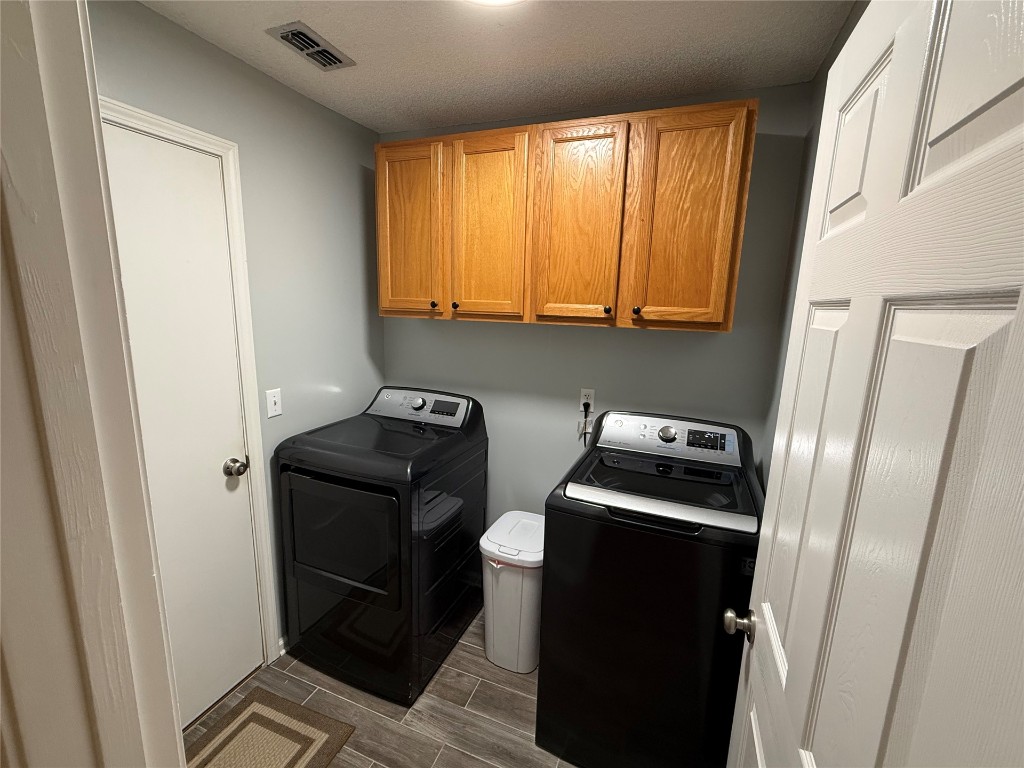 96118 Green Pine Road Yulee, FL 32097 - Photo 17 of 20 a room with storage and utility