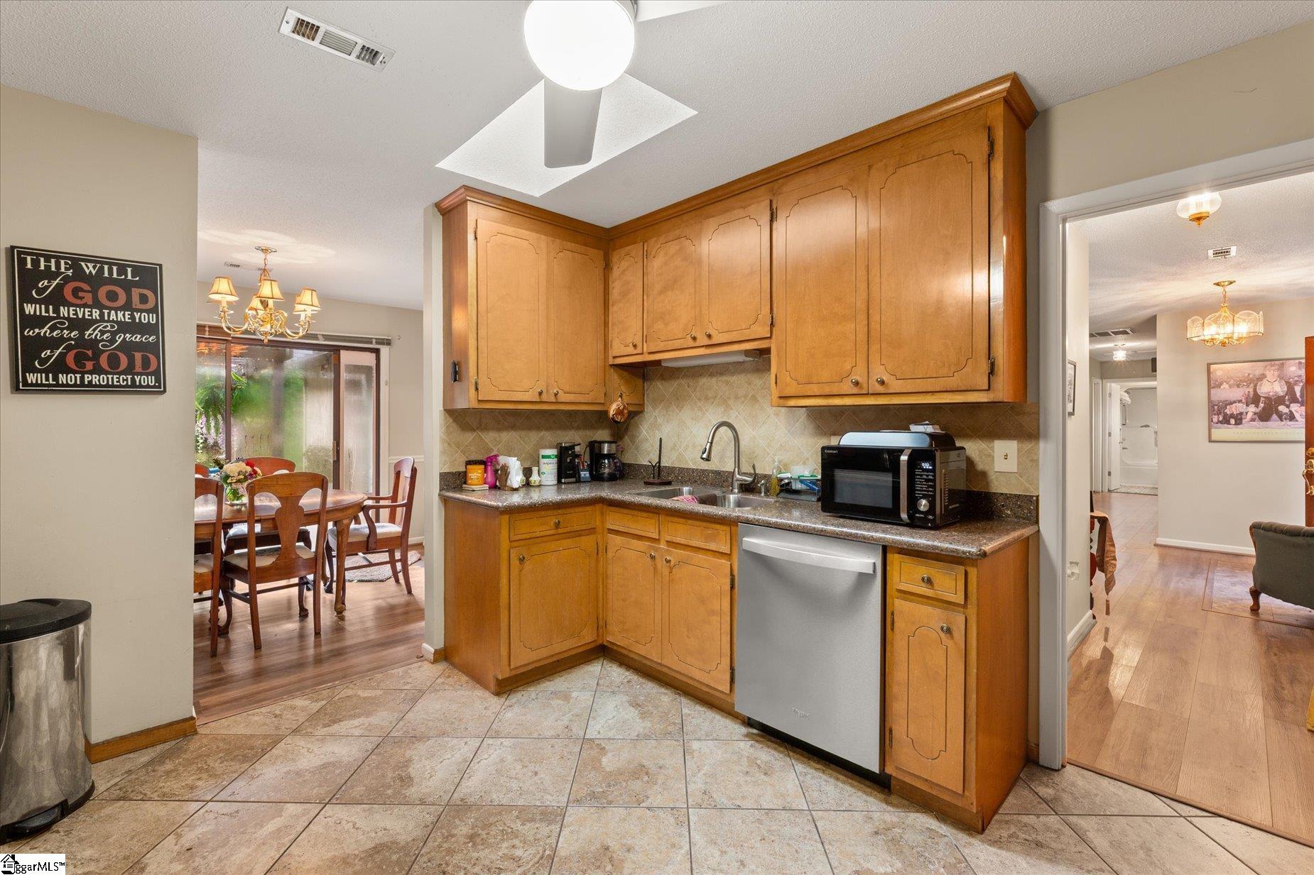 3 Fox Ridge Point Taylors, SC 29687 - Photo 17 of 39