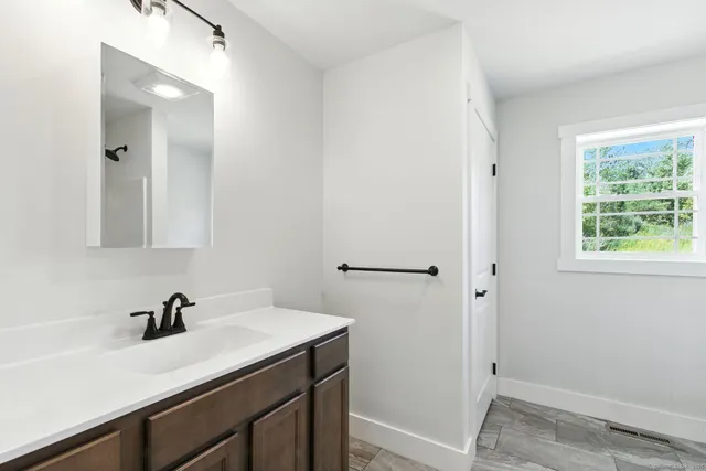 $480,000 | 170 Darcangelo Drive, Naugatuck, CT 06770