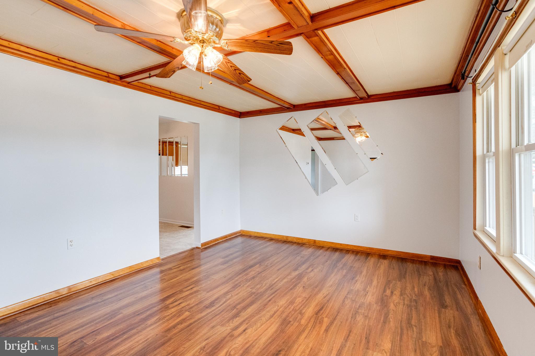1726 Langley Road Baltimore, MD 21221 - Photo 3 of 40 Gallery Image 3
