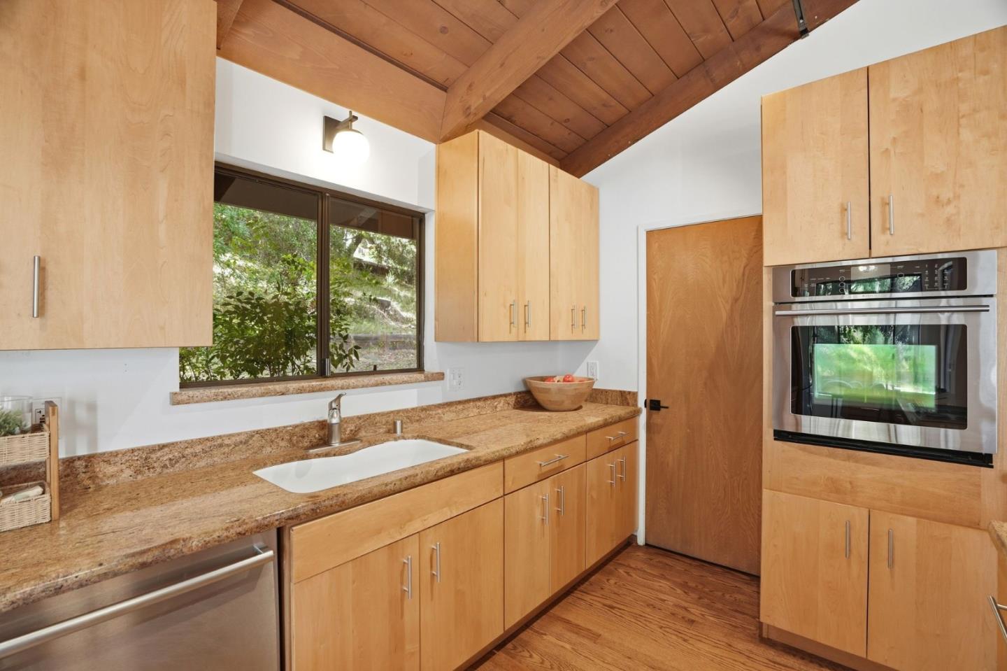 101 Ravinia Way Los Gatos, CA 95030 - Photo 15 of 52