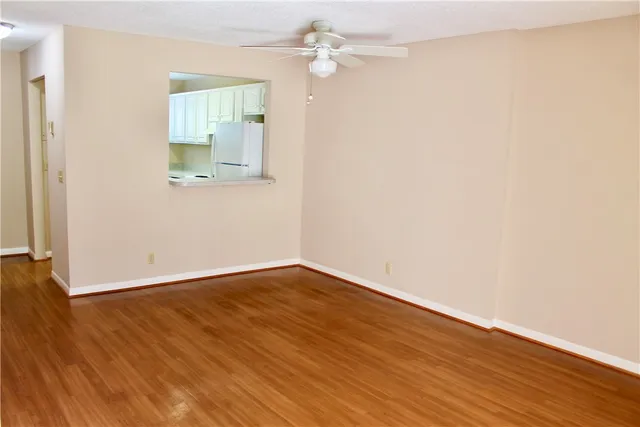 $2,000 | 1000 Mallery Street, Unit 68, St. Simons Island, GA 31522