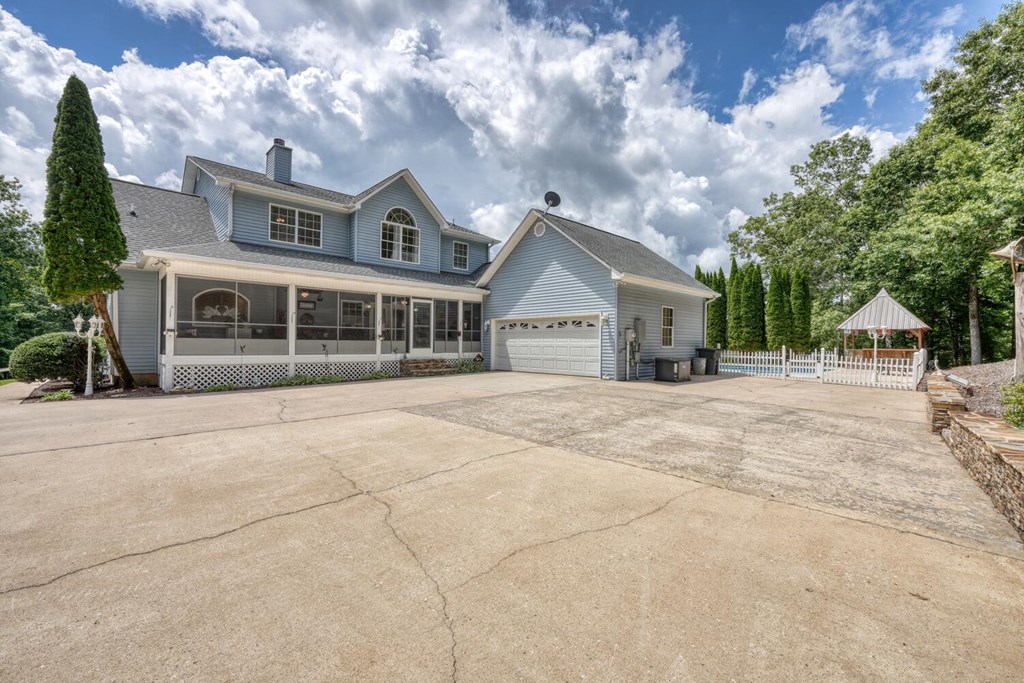 266 East Wright Road Blairsville, GA 30512 - Photo 12 of 95