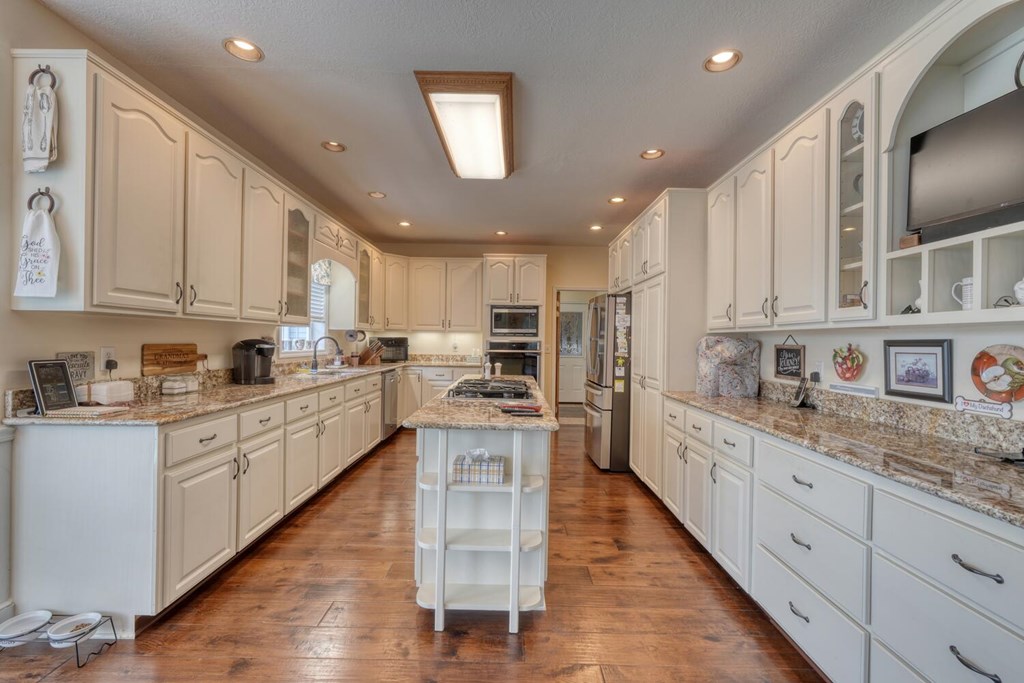 266 East Wright Road Blairsville, GA 30512 - Photo 21 of 95