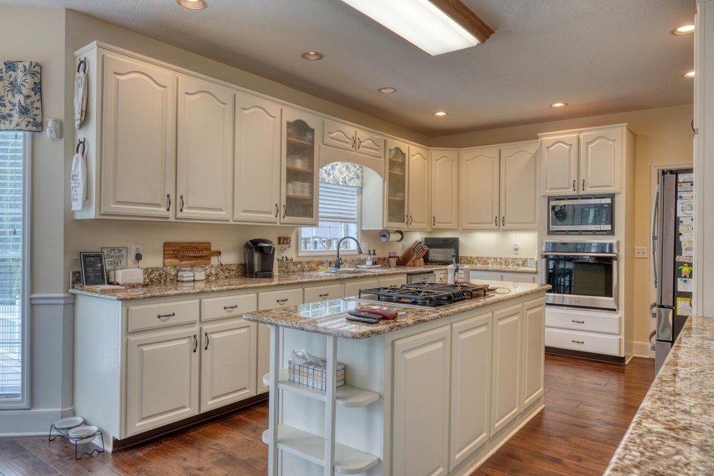 266 East Wright Road Blairsville, GA 30512 - Photo 22 of 95