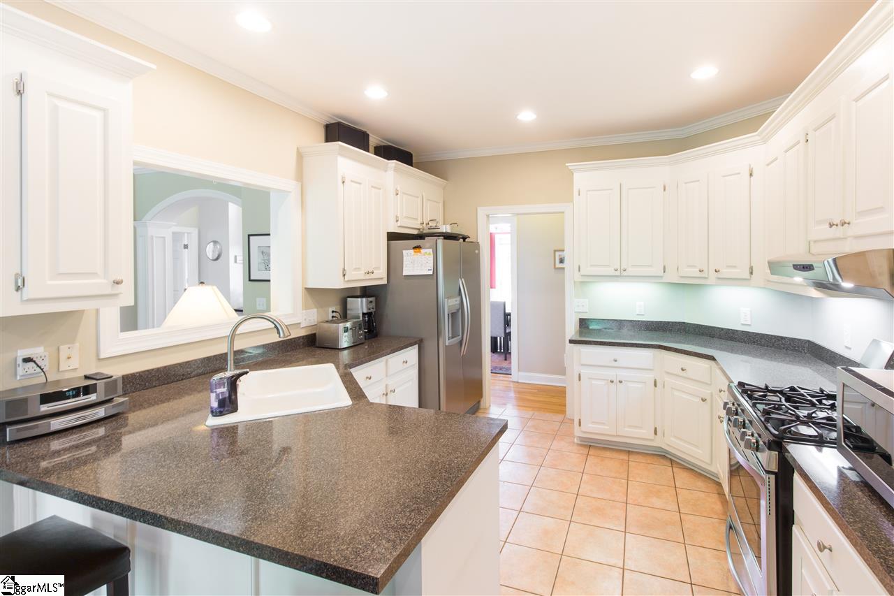 102 Trotters Ridge Lane Simpsonville, SC 29681 - Photo 11 of 27 Gallery Image 11
