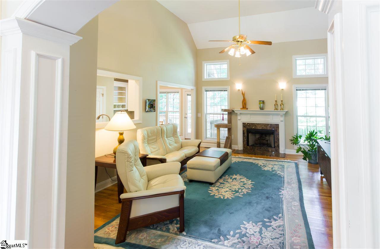 102 Trotters Ridge Lane Simpsonville, SC 29681 - Photo 5 of 27 Gallery Image 5
