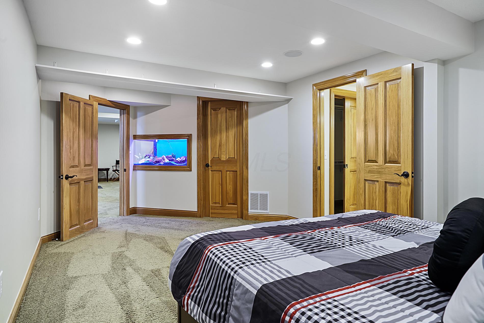 8273 Rookery Way Westerville, OH 43082 - Photo 42 of 49 Gallery Image 42