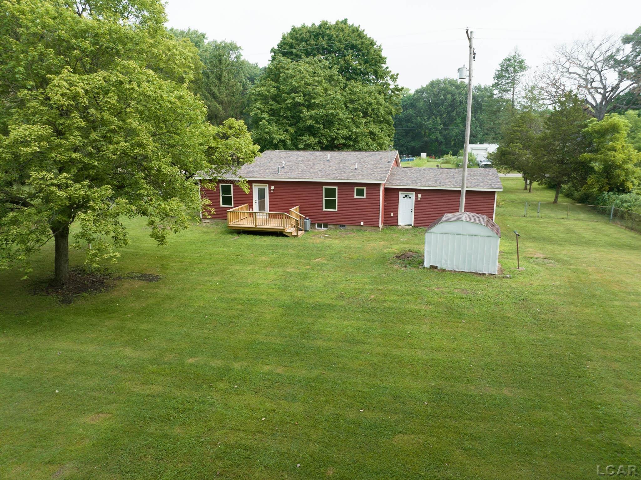 3047 East Carleton Road Adrian, MI 49221 - Photo 5 of 42