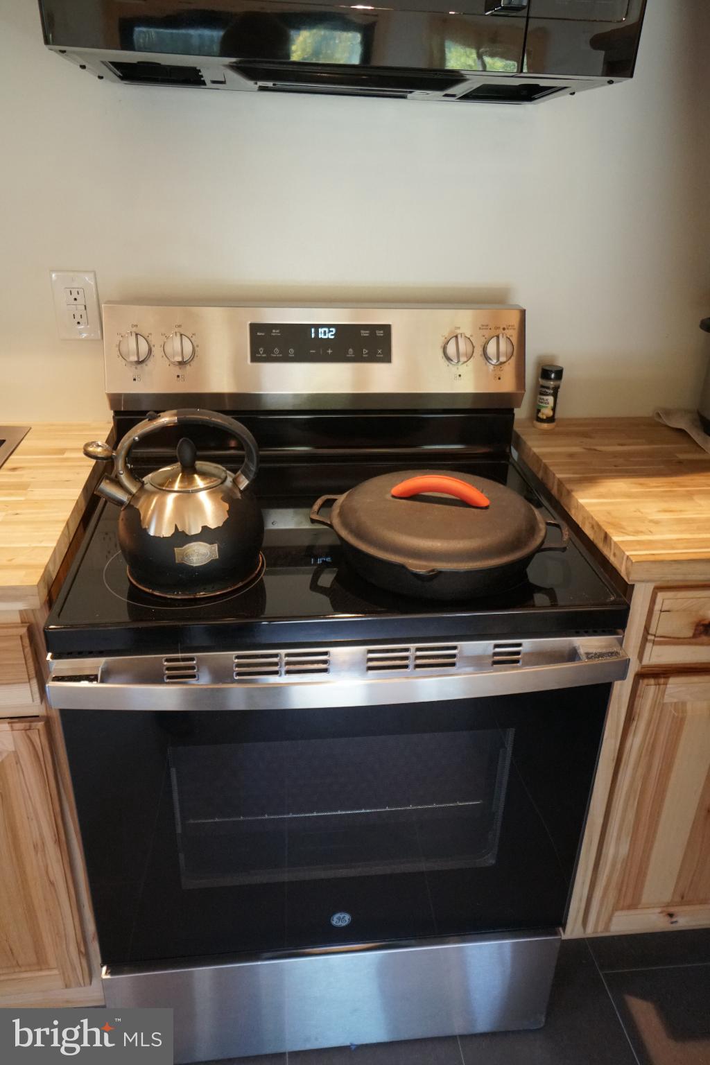 789 Upper South Branch Road Franklin, WV 26807 - Photo 18 of 50 a stove top oven sitting inside of a kitchen