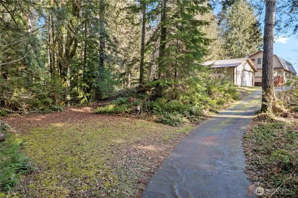 $499,950 | 941 North Potlatch Drive, Hoodsport, WA 98548