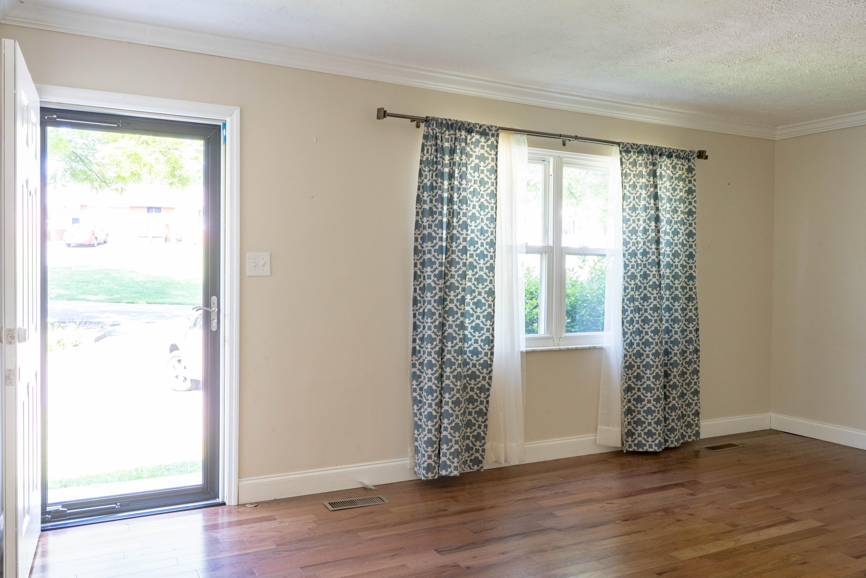 4418 Sullivan Road Knoxville, TN 37921 - Photo 7 of 18 4418SullivanRd04