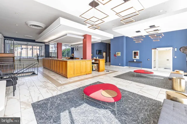 $2,000 | 4600 Duke Street, Unit 600, Alexandria, VA 22304