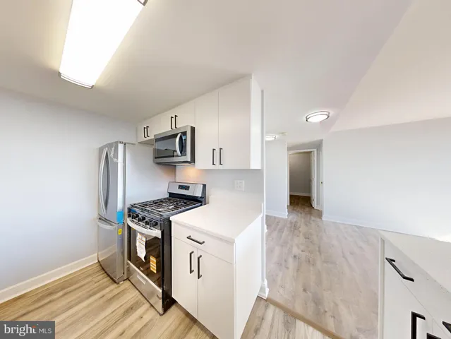 $2,000 | 4600 Duke Street, Unit 600, Alexandria, VA 22304