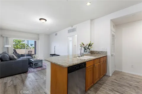 $635,000 | 2750 Artesia, Unit 458, Redondo Beach, CA 90278
