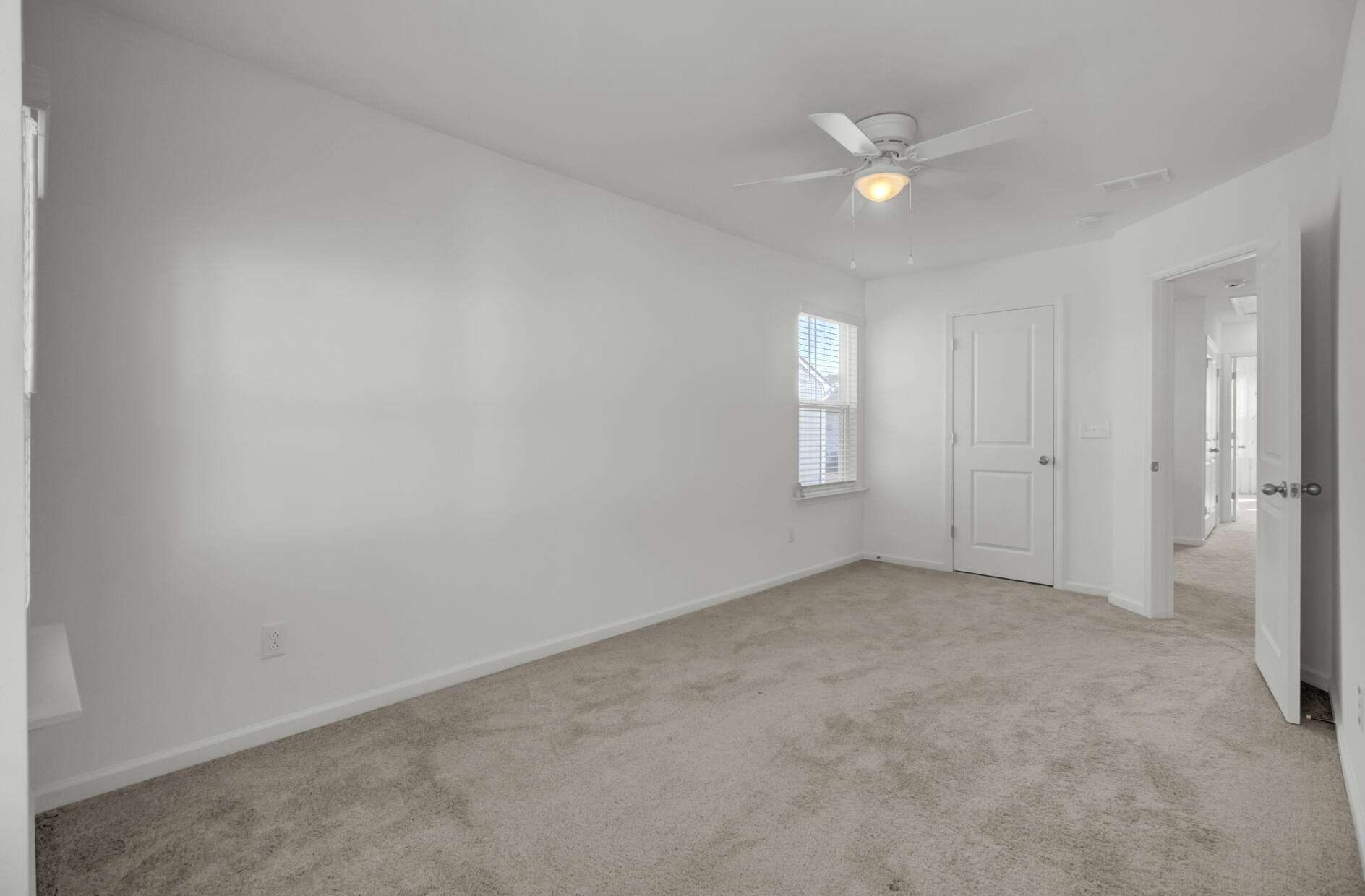 500 Trotters Lane Moncks Corner, SC 29461 - Photo 25 of 32 (35)