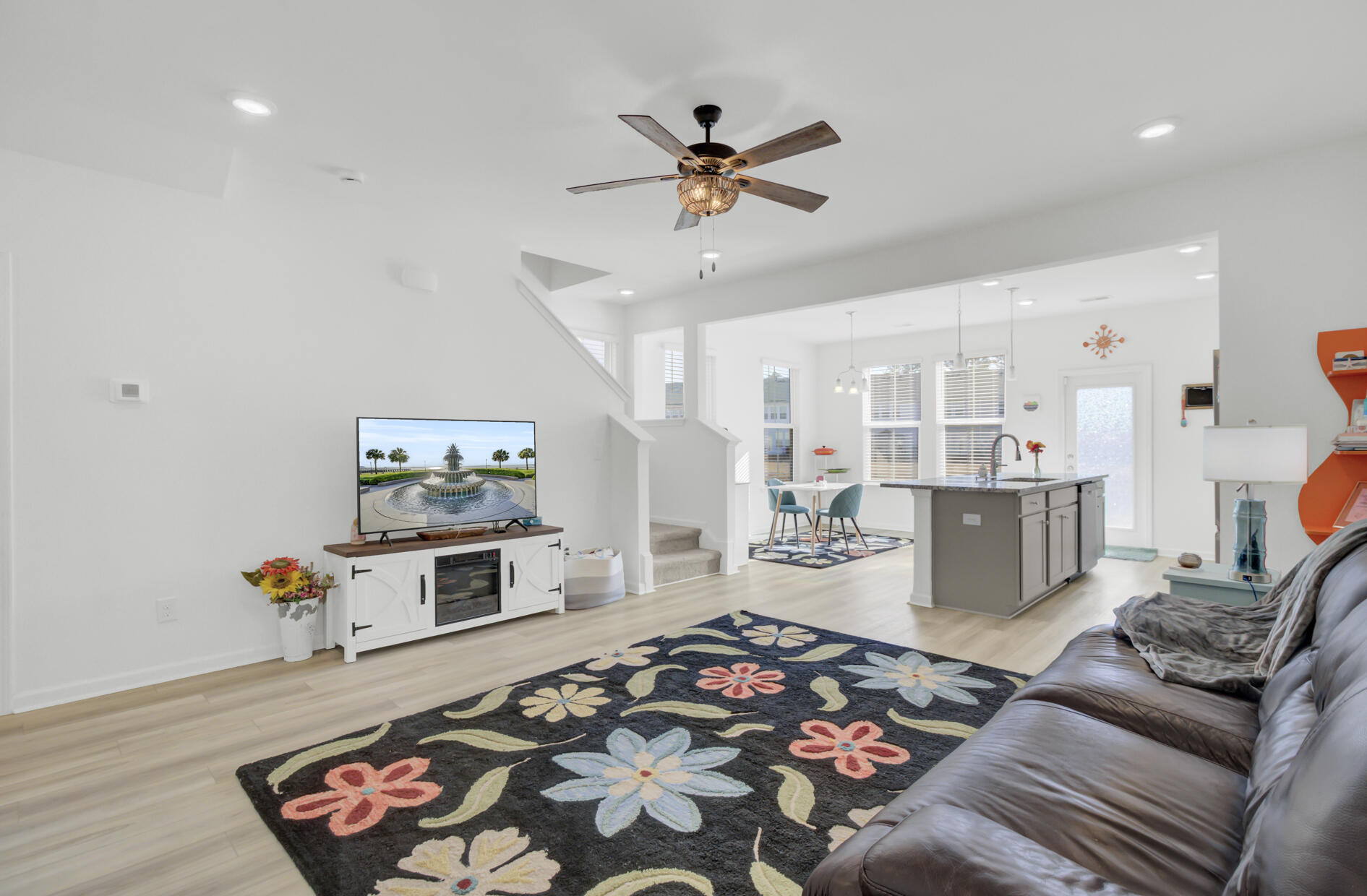 500 Trotters Lane Moncks Corner, SC 29461 - Photo 6 of 32 (9)