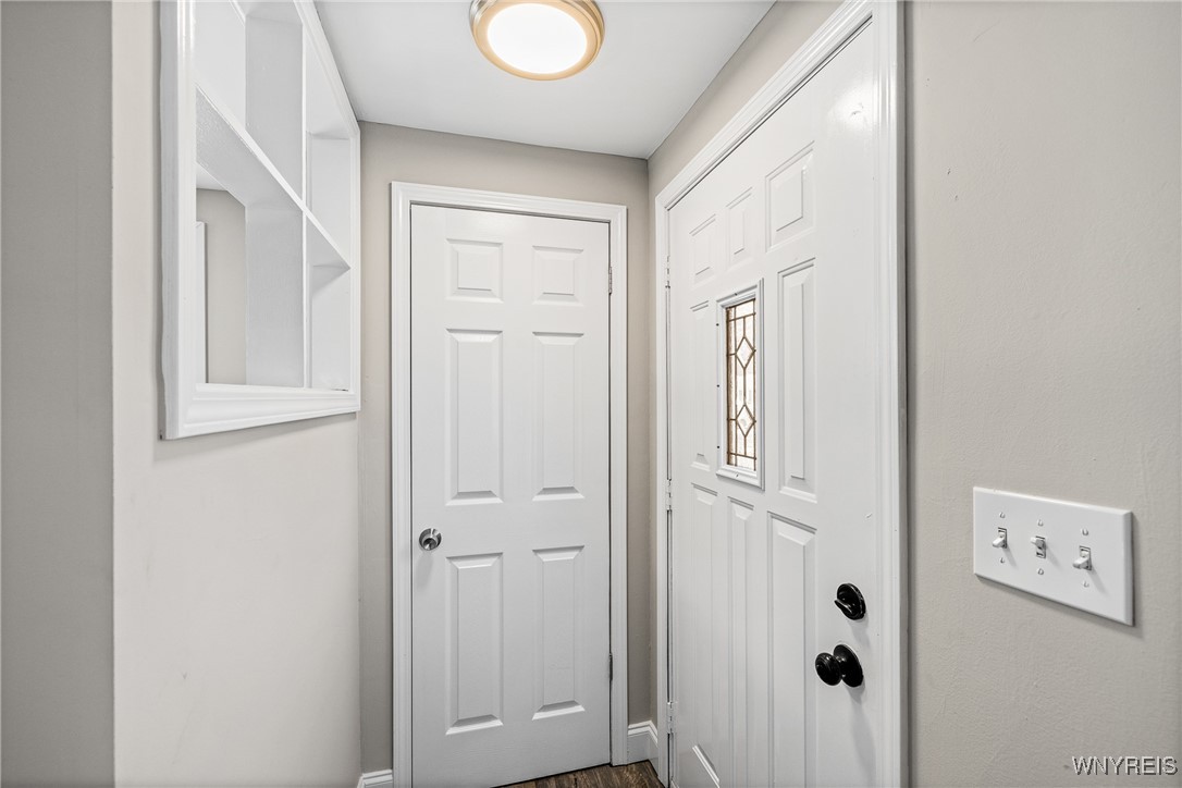 87 Ermann Drive Buffalo, NY 14217 - Photo 16 of 36