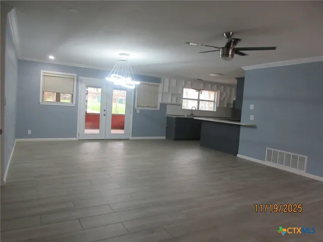 $235,000 | 606 East 12th Avenue, Belton, TX 76513