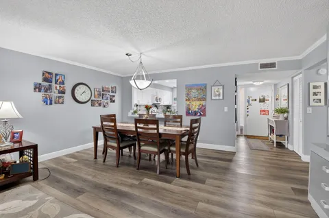 $275,000 | 11135 Green Lake Drive, Unit 102, Boynton Beach, FL 33437