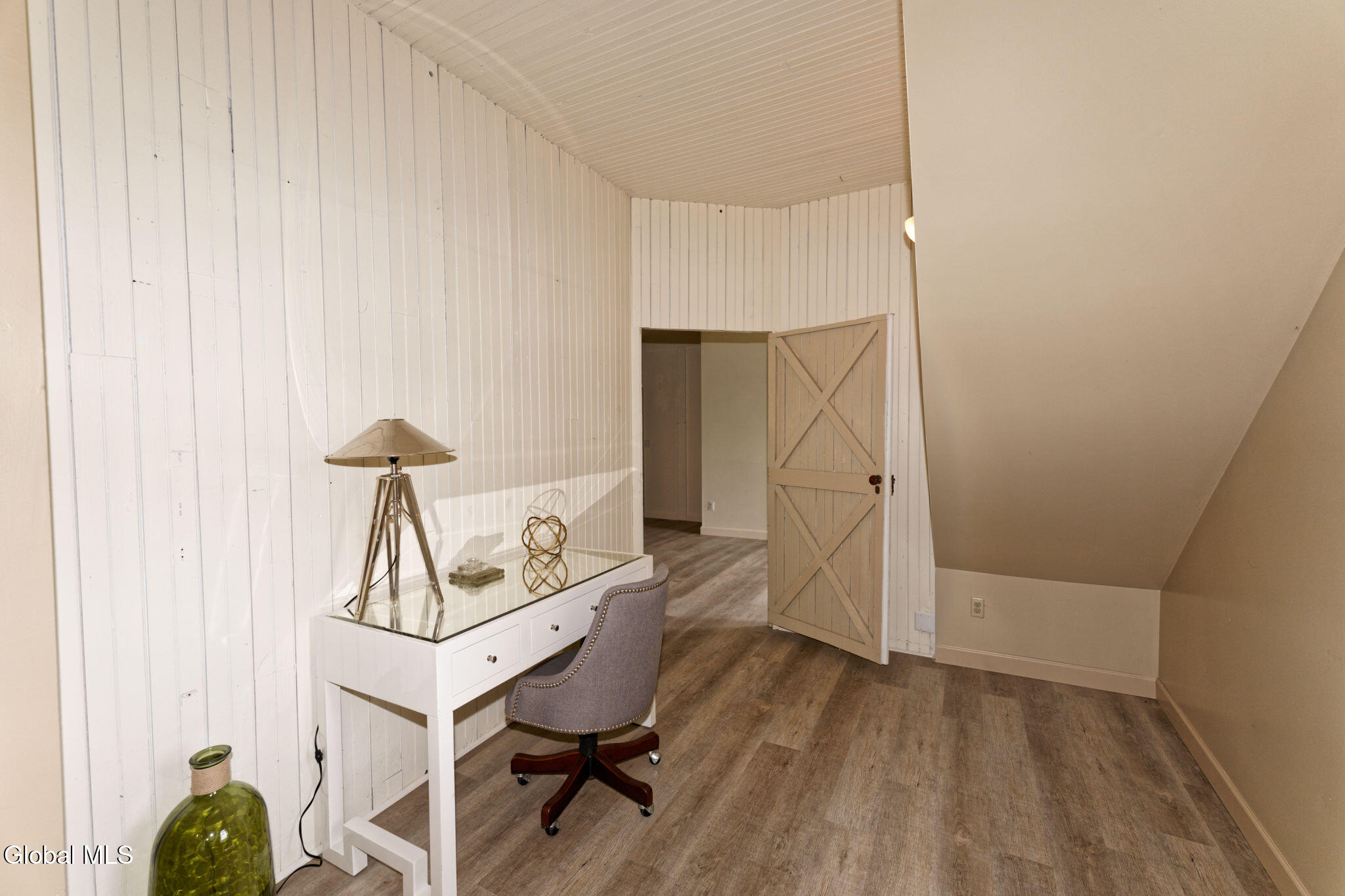 1412 River Road Bethlehem, NY 12158 - Photo 17 of 40 3 Dining 3