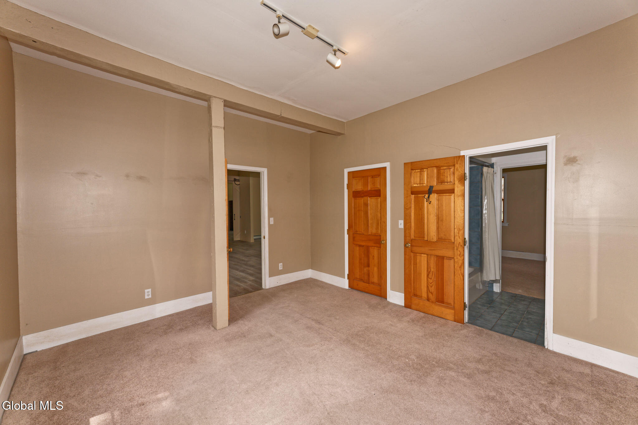 1412 River Road Bethlehem, NY 12158 - Photo 19 of 40 4 Bed 3