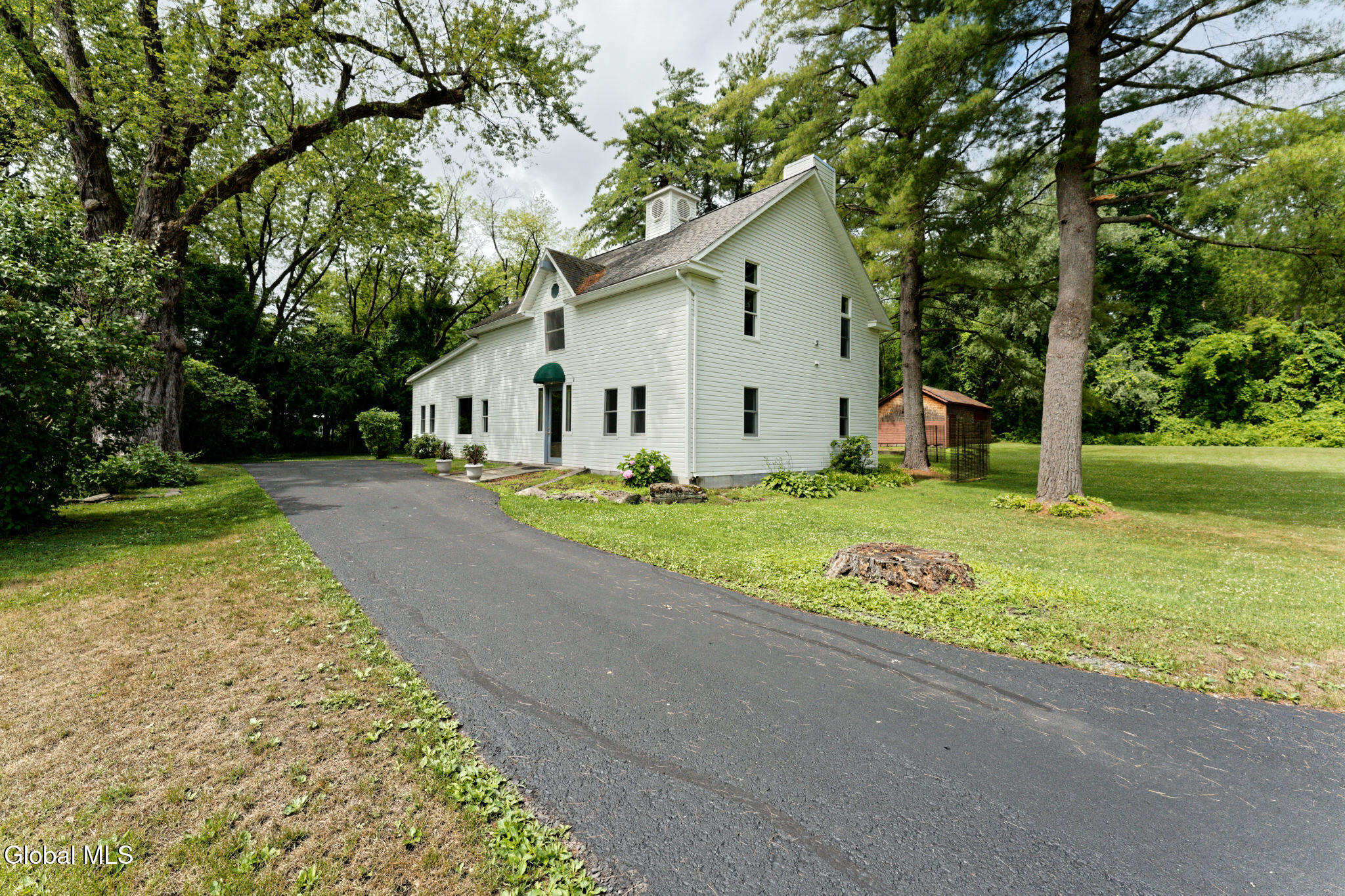 1412 River Road Bethlehem, NY 12158 - Photo 2 of 40 0 Front 1