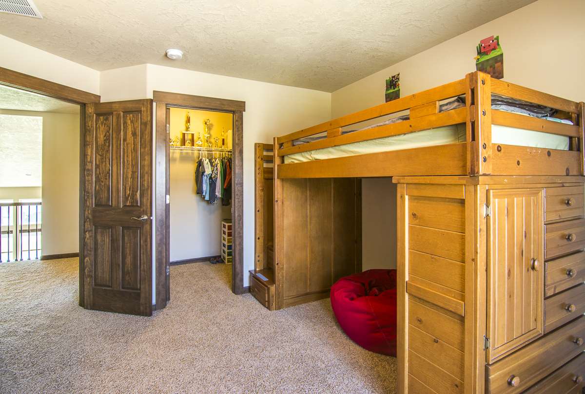 17622 East Daystar Road Greenacres, WA 99016 - Photo 14 of 20 Gallery Image 14