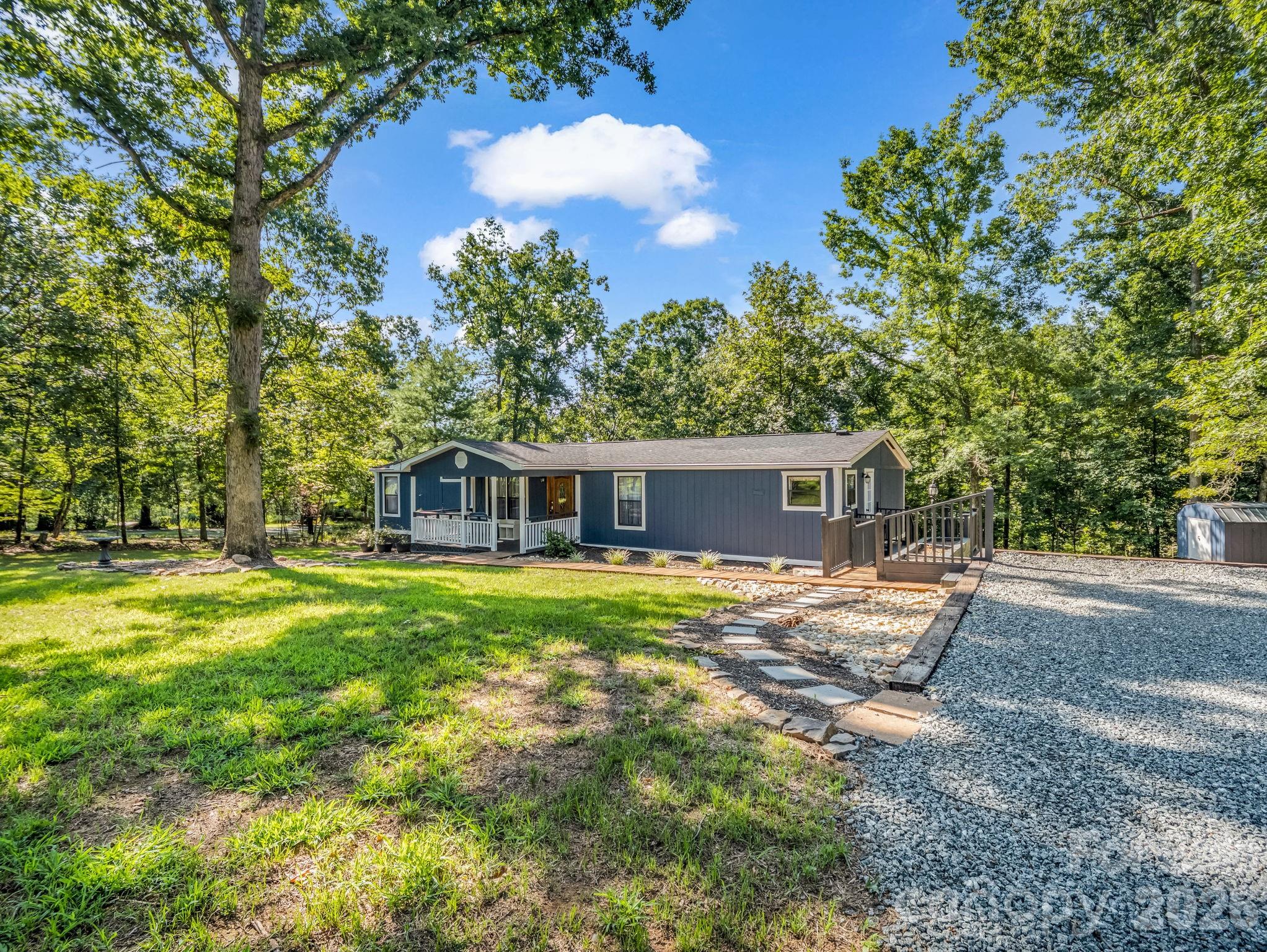 1120 Sandy Plains Road Tryon, NC 28782 - Photo 36 of 39 Gallery Image 36