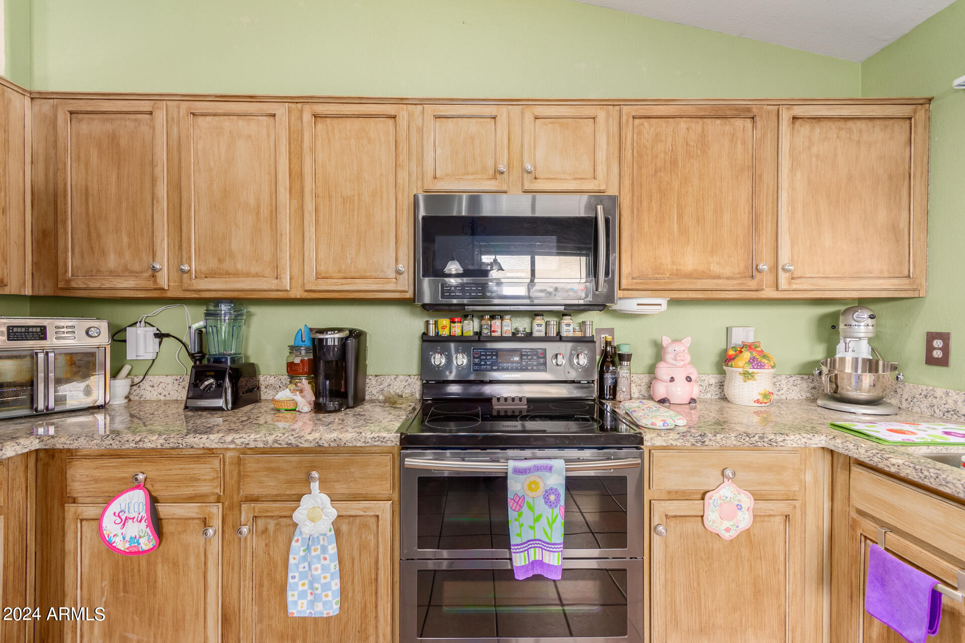 8354 West Monte Vista Road Phoenix, AZ 85037 - Photo 9 of 29 09 - Monte Vista
