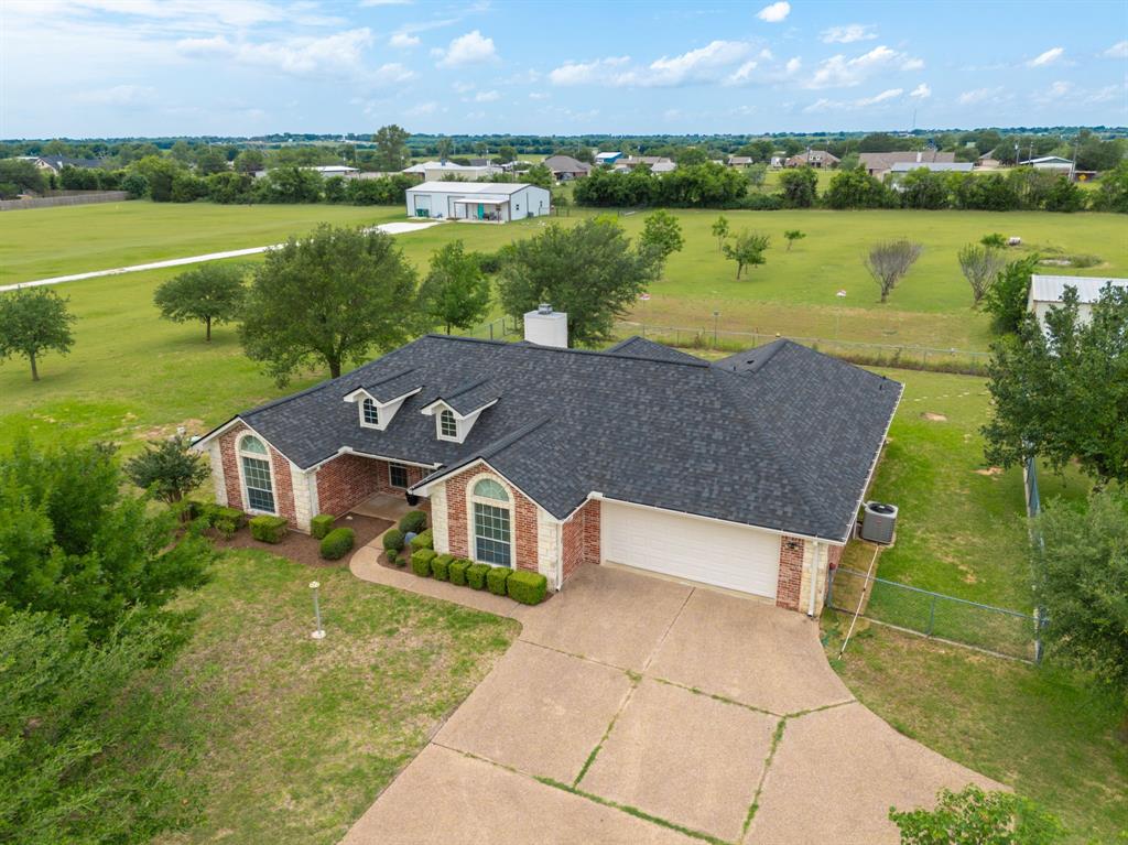 1007 Morning Star Circle China Spring, TX 76633 - Photo 3 of 40