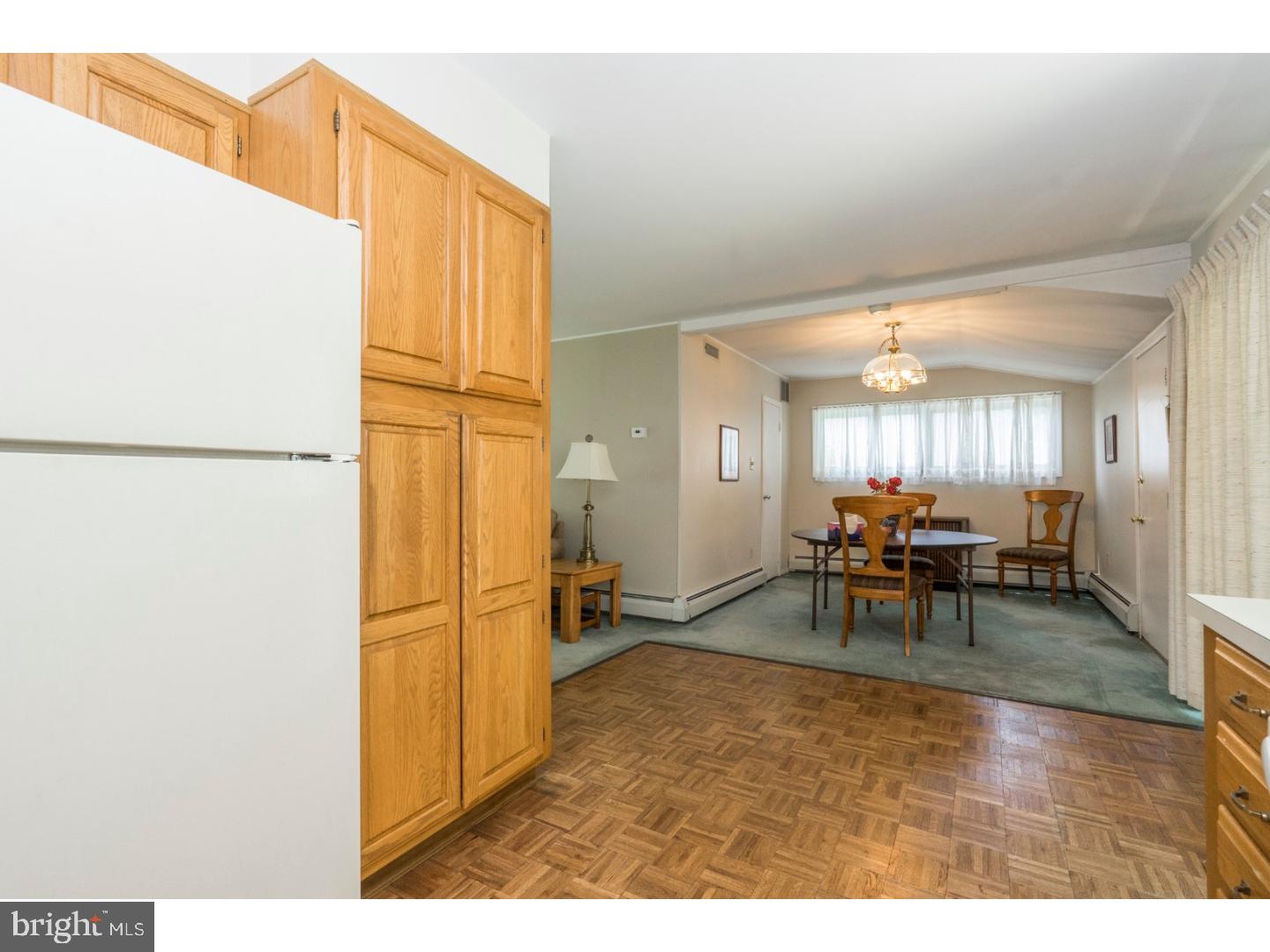 37 Hedge Road Levittown, PA 19056 - Photo 11 of 25 Gallery Image 11