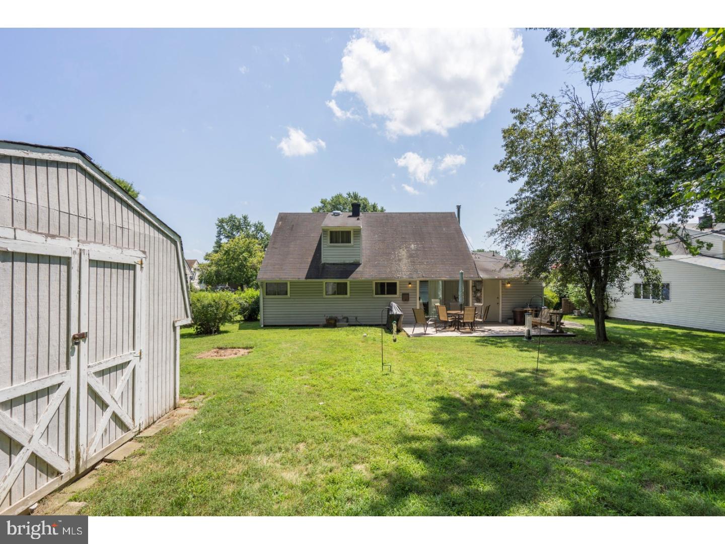 37 Hedge Road Levittown, PA 19056 - Photo 24 of 25 Gallery Image 24