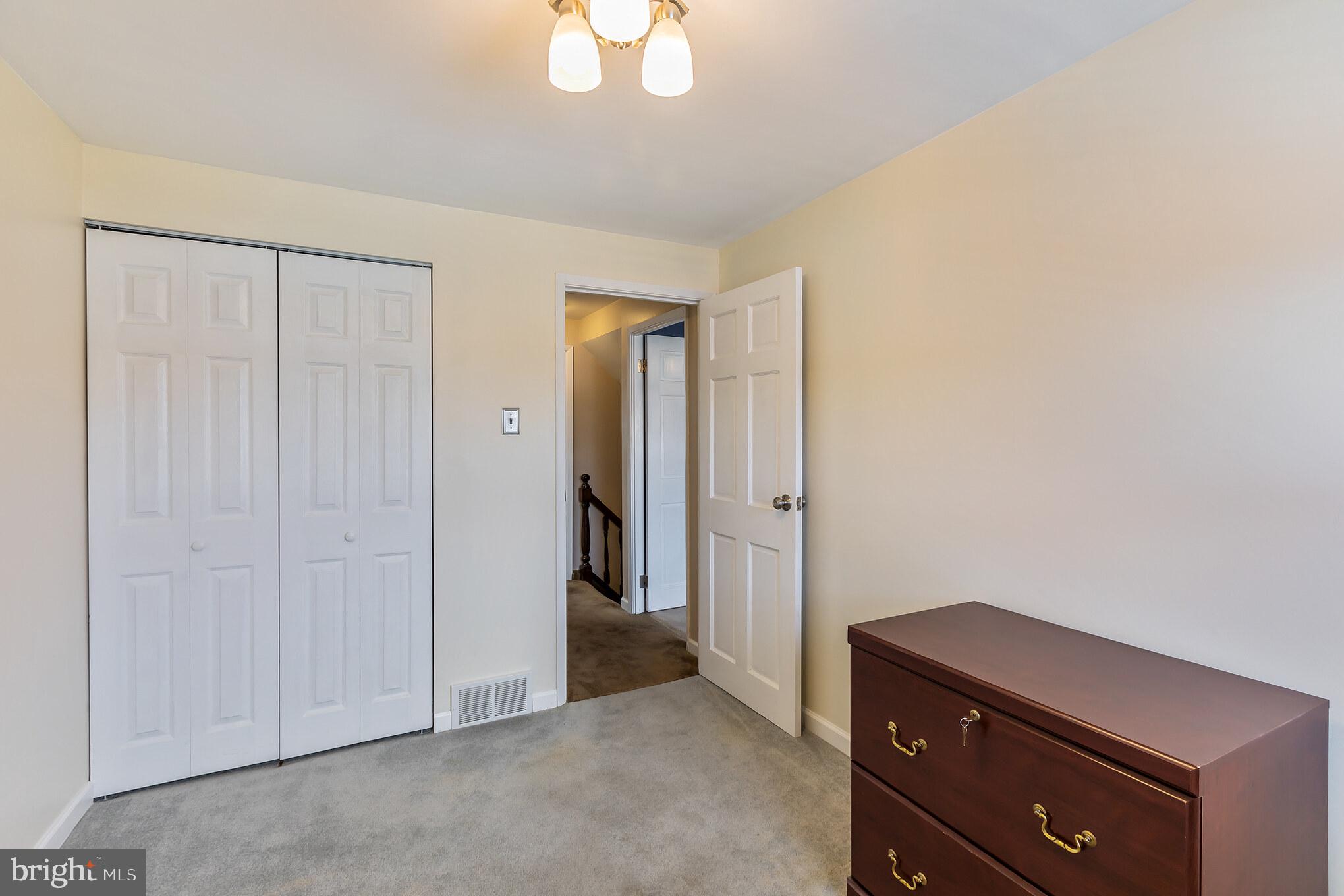 3406 Orion Road Philadelphia, PA 19154 - Photo 15 of 21