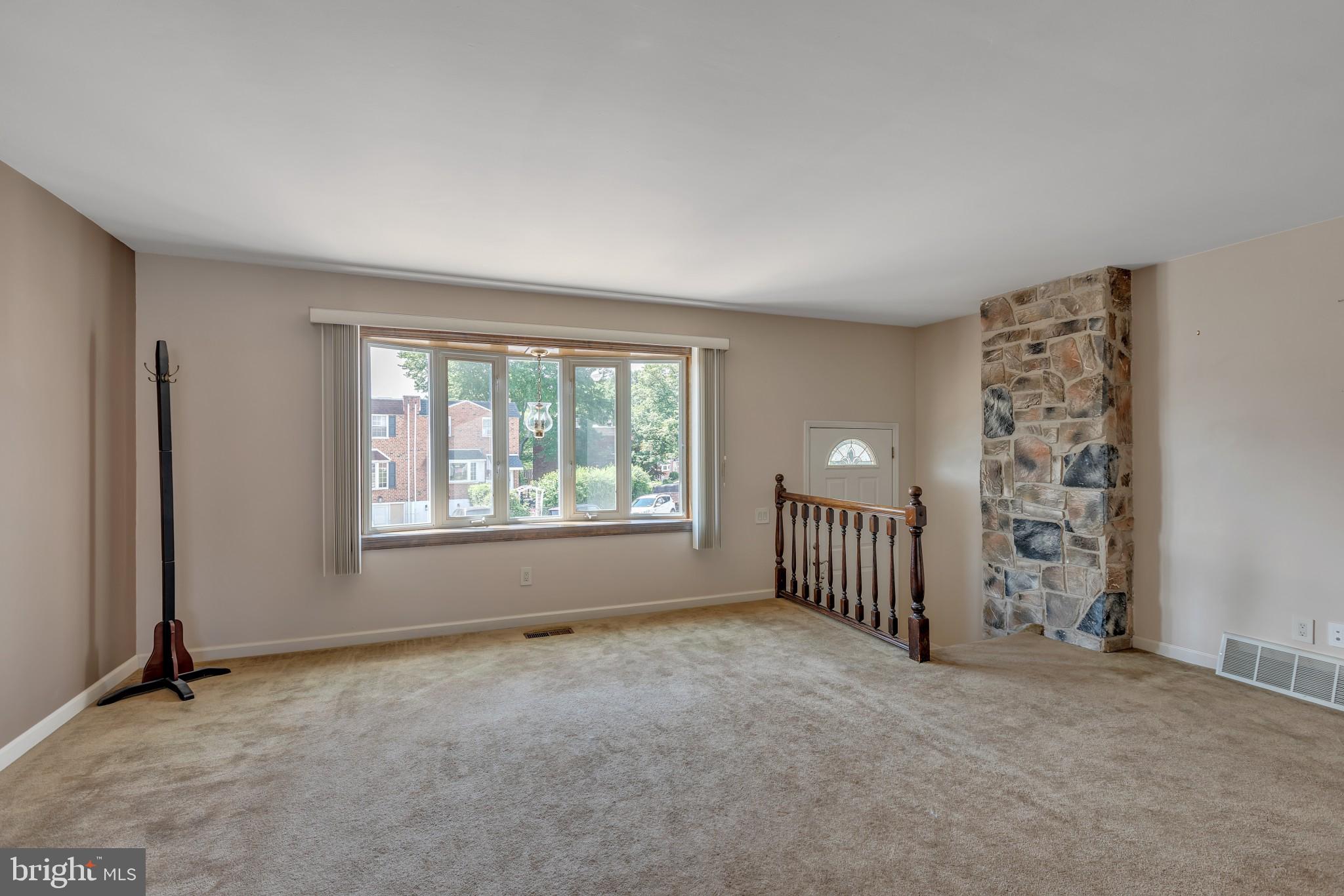 3406 Orion Road Philadelphia, PA 19154 - Photo 4 of 21
