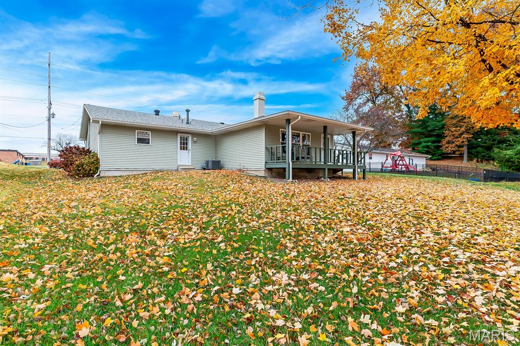 2005 Golfview Drive Collinsville, IL 62234 - Photo 33 of 34