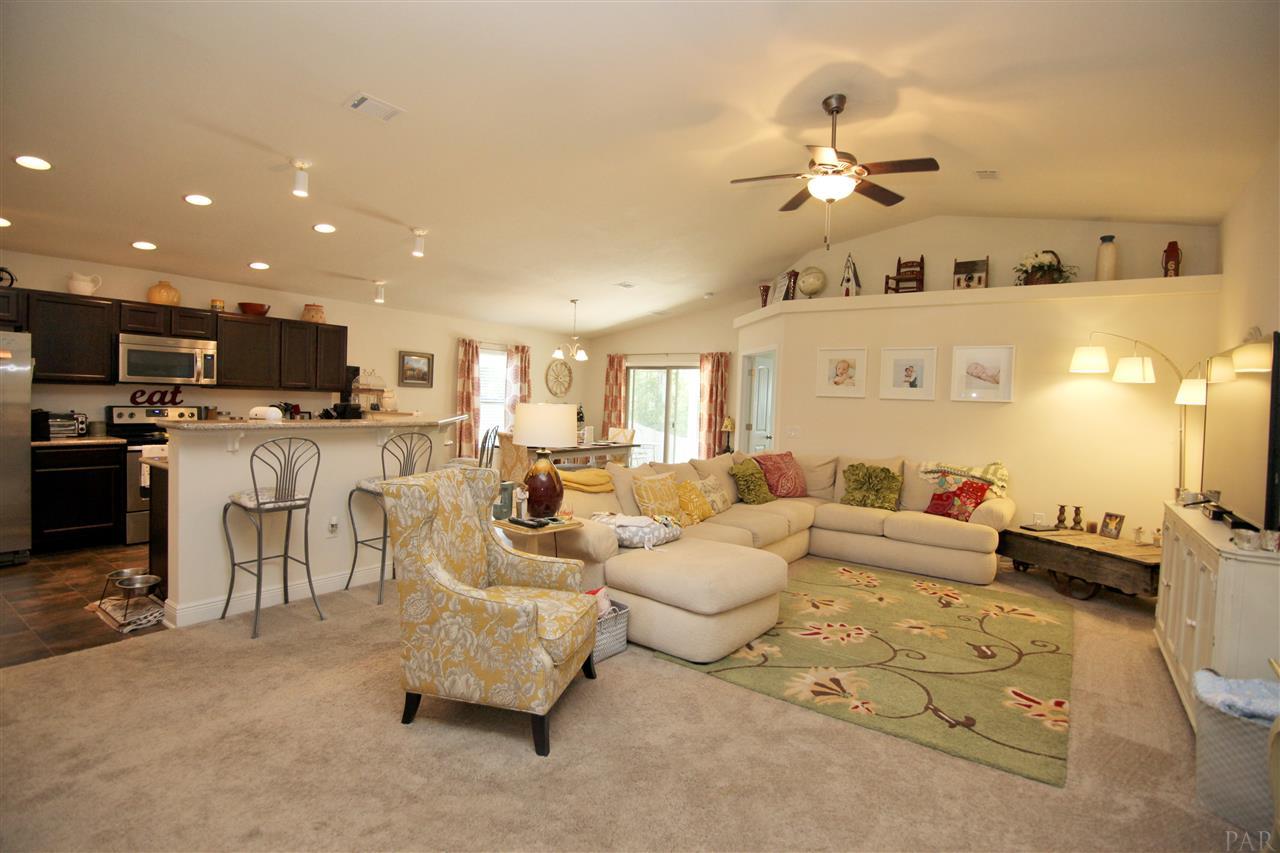 196 Millet Circle Cantonment, FL 32533 - Photo 9 of 23