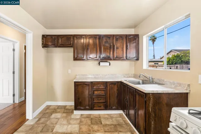 $649,000 | 18567 Hunter Avenue, San Lorenzo, CA 94541